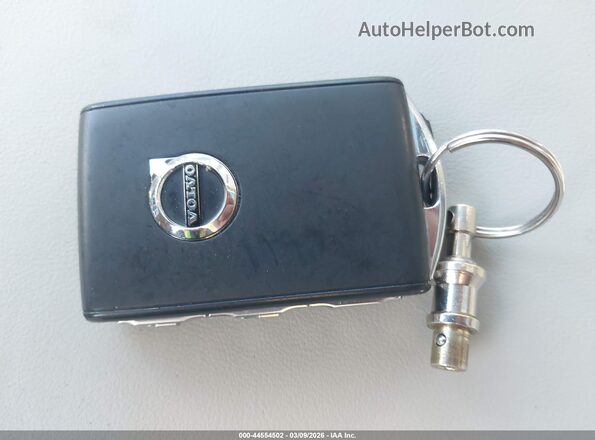YV4062PFXR1173999 2024 VOLVO XC90 Silver Vista del salpicadero