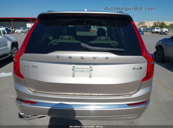 YV4062PN2P1957033 2023 VOLVO XC90 Золотой 