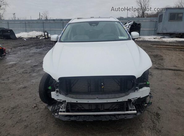 YV4062RL3N1083736 2022 VOLVO XC60 White Widok z przodu