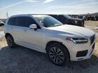 2022 Volvo Xc90 T5 Momentum Белый vin: YV4102CK5N1830890