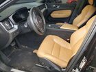 2018 Volvo Xc60 T5 Momentum Черный vin: YV4102RK3J1064904