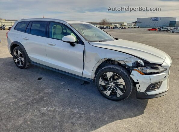 YV4102WK0M1077960 2021 VOLVO V60 White Передня права чверть