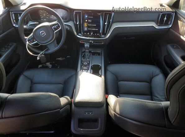 YV4102WK1M1068474 2021 VOLVO V60 White Vista del salpicadero