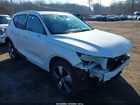2021 Volvo Xc40 T5 Momentum White vin: YV4162UK7M2583085