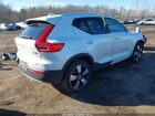 2021 Volvo Xc40 T5 Momentum White vin: YV4162UK7M2583085