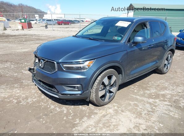 YV4162UKXM2396438 2021 VOLVO XC40 Blue Передня ліва чверть