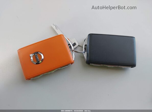 YV4162UKXM2396438 2021 VOLVO XC40 Blue Вид панелі приладів
