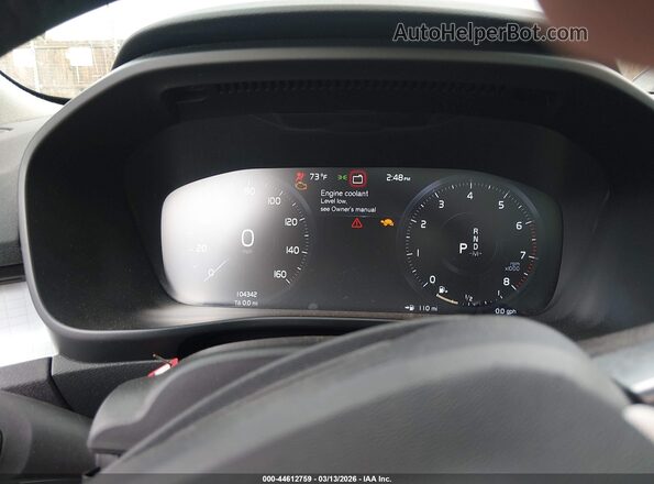 YV4162XZ2K2013775 2019 VOLVO XC40 White Vista de los asientos traseros