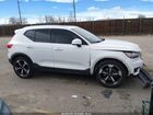 2019 Volvo Xc40 T5 Momentum/t5 R-design White vin: YV4162XZ2K2013775