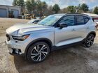 2019 Volvo Xc40 T5 Momentum Серебряный vin: YV4162XZ9K2017015