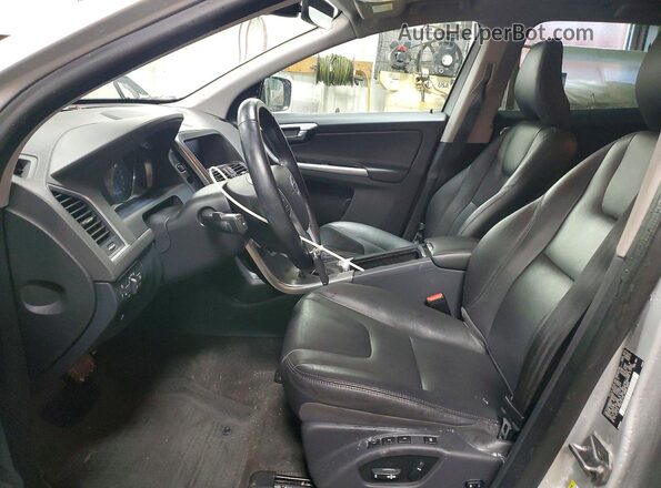 YV440MDM7G2902050 2016 VOLVO XC60 Серебряный Вид салона спереди