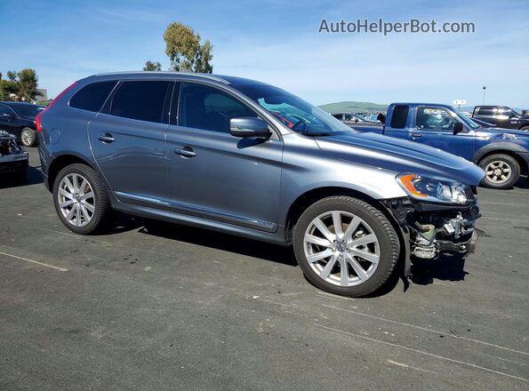 YV440MDU6H2043177 2017 VOLVO XC60 Серый Передняя правая четверть