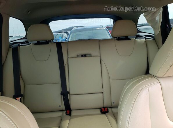 YV440MRR2H2147377 2017 VOLVO XC60 Черный Вид задних сидений