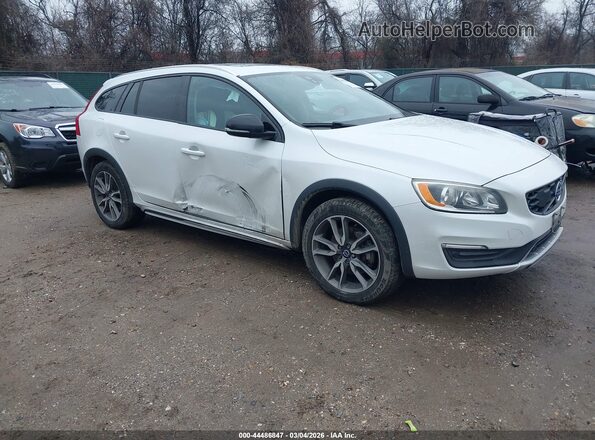 YV440MWK8H1037642 2017 VOLVO V60 CROSS COUNTRY White წინა მარჯვენა