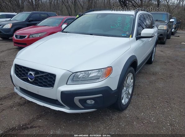 YV4612NK2G1269910 2016 VOLVO XC70 Белый Вид спереди