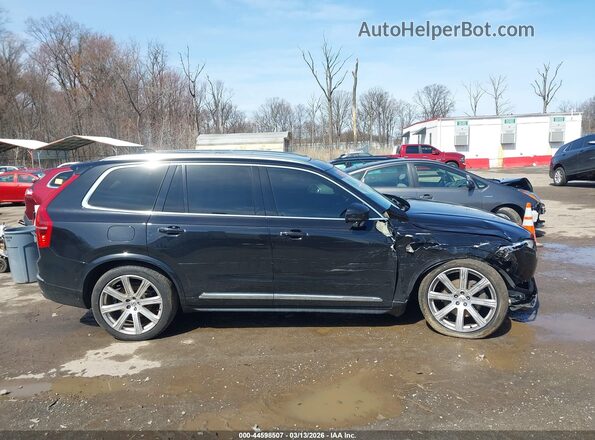 YV4A22PL0G1017425 2016 VOLVO XC90 Black Widok wnętrza z tyłu