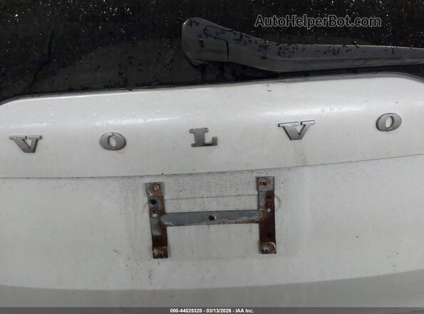 YV4A22PL1K1421388 2019 VOLVO XC90 White 