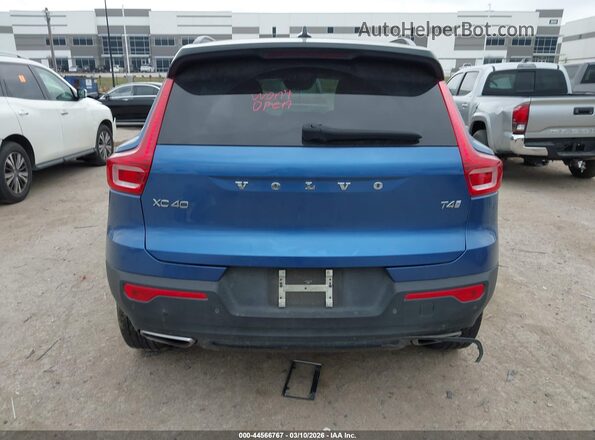 YV4AC2HM7L2324423 2020 VOLVO XC40 Синий 