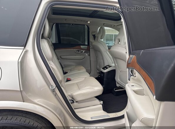 YV4BC0PL9G1048520 2016 VOLVO XC90 HYBRID Champagne Вид наклейки с VIN-кодом
