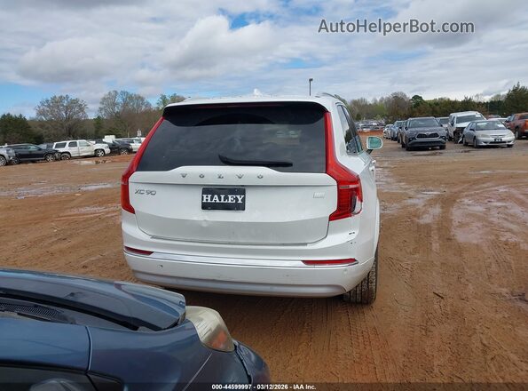 YV4BR0CL4N1803638 2022 VOLVO XC90 RECHARGE PLUG-IN HYBRID Белый 