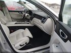 2022 Volvo Xc60 Recharge Plug-in Hybrid T8 Inscription Серебряный vin: YV4BR0DL2N1946182