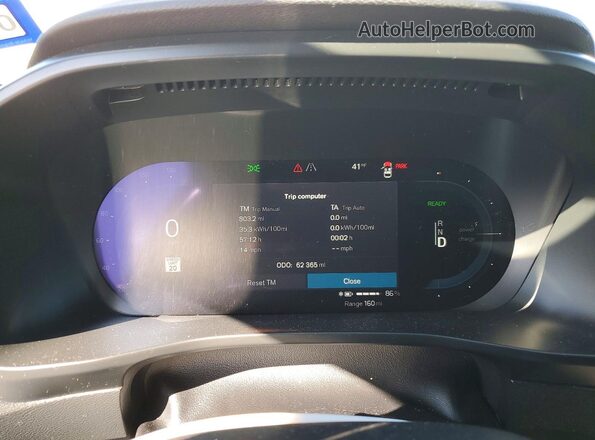YV4ED3GM3P2050178 2023 VOLVO C40 Белый Вид щитка приборов