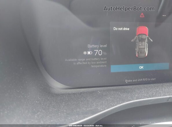 YV4ED3GM8P2039354 2023 VOLVO C40 RECHARGE PURE ELECTRIC Зеленый 