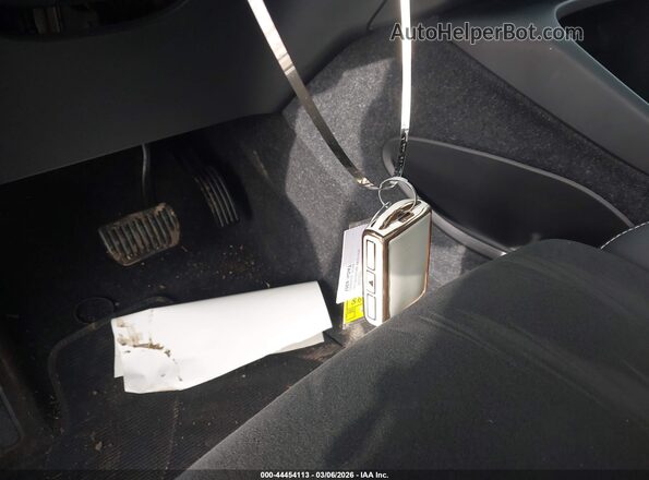YV4ED3UL5P2036357 2023 VOLVO XC40 RECHARGE PURE ELECTRIC Silver Widok deski rozdzielczej