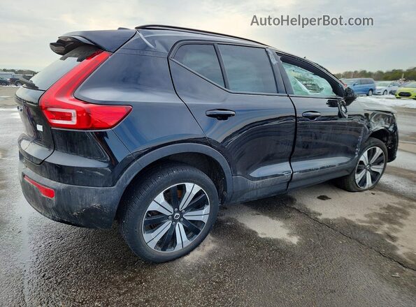 YV4ED3UL5P2107525 2023 VOLVO XC40 Черный Задняя правая четверть