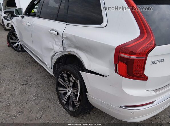 YV4H60CF4R1201910 2024 VOLVO XC90 RECHARGE PLUG-IN HYBRID White Widok z przodu