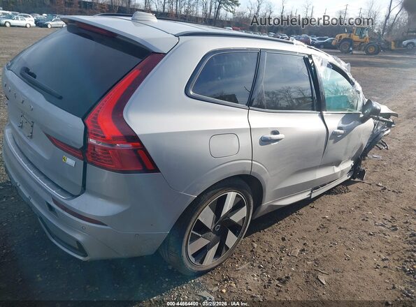 YV4H60DM5R1933783 2024 VOLVO XC60 RECHARGE PLUG-IN HYBRID Silver უკანა მარჯვენა