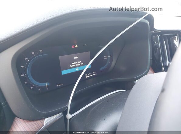 YV4H60DM5R1933783 2024 VOLVO XC60 RECHARGE PLUG-IN HYBRID Silver 