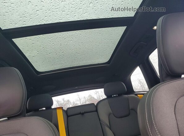 YV4H60DP6N1013536 2022 VOLVO XC60 Белый Вид задних сидений
