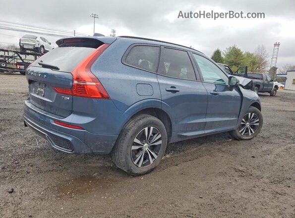YV4H60RJ1S1018045 2025 VOLVO XC60 Синий Задняя правая четверть