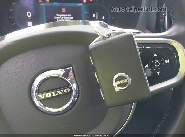 YV4L12RN5P1352447 2023 VOLVO XC60 Blue Widok deski rozdzielczej