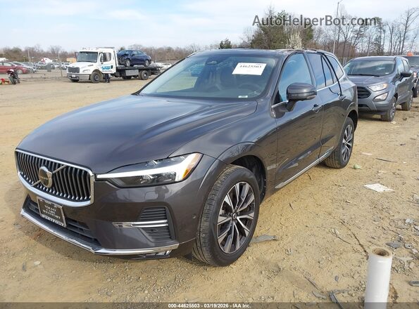 YV4L12RN7P1319904 2023 VOLVO XC60 Gray Առջևի ձախ երեք քառորդ տեսարան