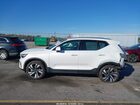 2025 Volvo Xc40 B5 Plus Bright Theme White vin: YV4L12UE7S2502665