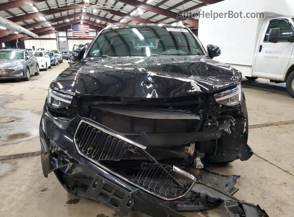 YV4L12UK8P2966304 2023 VOLVO XC40 Черный Панорамный вид салона 360°