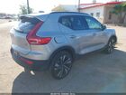 2023 Volvo Xc40 B5 Ultimate Dark Theme Silver vin: YV4L12UX5P2104377