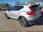 2023 Volvo Xc40 B5 Ultimate Dark Theme Silver vin: YV4L12UX5P2104377