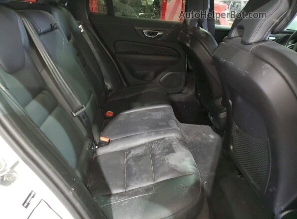 YV4L12WK6S2146163 2025 VOLVO V60 Белый Вид задней части салона
