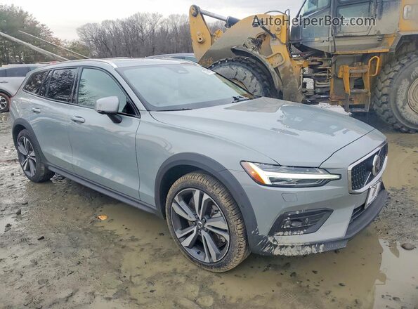 YV4L12WK8S2149758 2025 VOLVO V60 Gray Передня права чверть