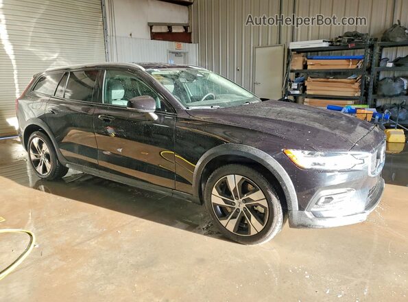 YV4L12WK9S2147338 2025 VOLVO V60 Черный Передняя правая четверть