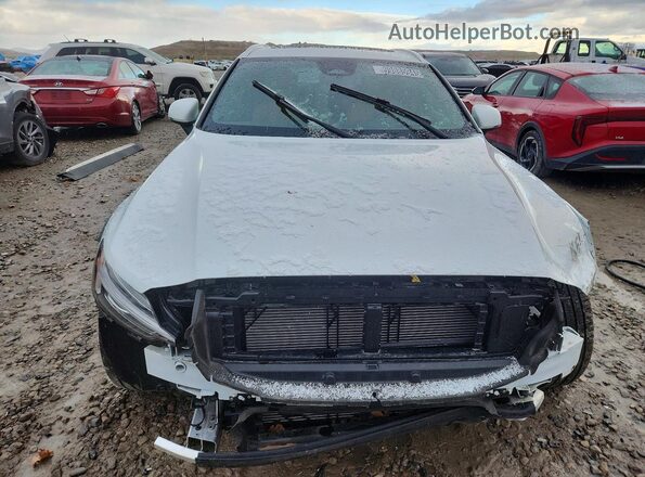YV4L12WL8S2147808 2025 VOLVO V60 White Widok z przodu
