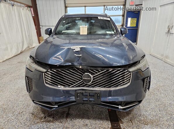 YV4M12PB1S1374130 2025 VOLVO XC90 Синий Панорамный вид салона 360°