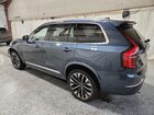 2025 Volvo Xc90 Plus Синий vin: YV4M12PB1S1374130 Damage: Left Qtr Panel, Dent(S) W/ Paint Dmg, 2 To 3 Inches