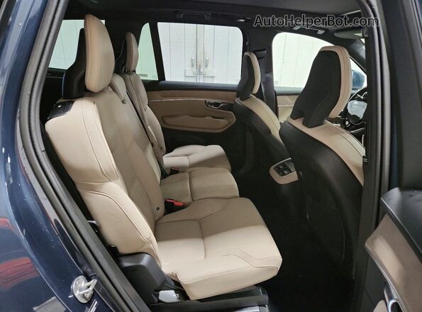 YV4M12PB1S1374130 2025 VOLVO XC90 Синий Вид задней части салона