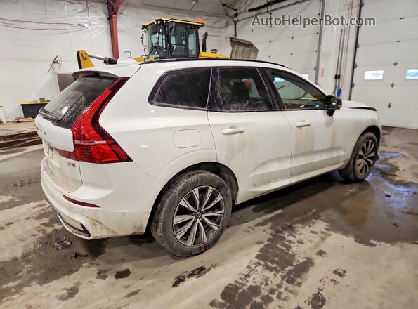 YV4M12RC0S1017267 2025 VOLVO XC60 White Tył prawy