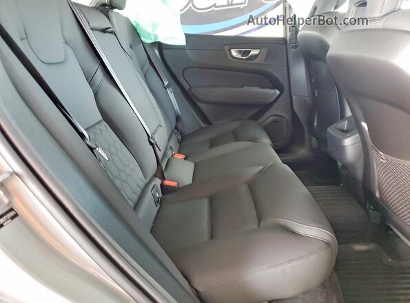 YV4M12RC2T1297016 2026 VOLVO XC60 Gray Вид задніх сидінь