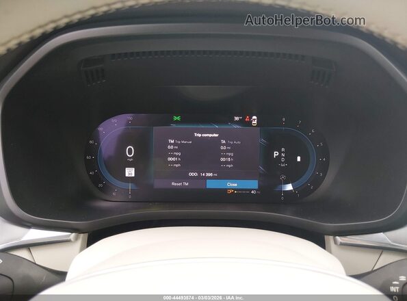 YV4M12RJ7S1016955 2025 VOLVO XC60 Синий Вид задних сидений